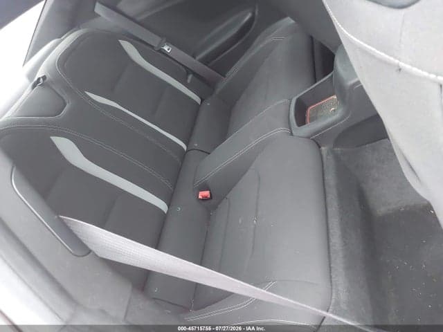 2017 CHEVROLET CAMARO 1LT 8