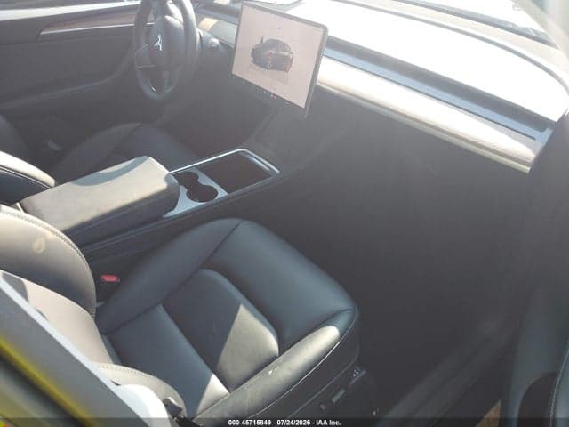 2023 TESLA MODEL Y 5