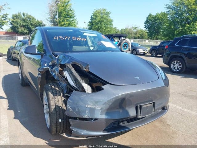2023 TESLA MODEL Y 6