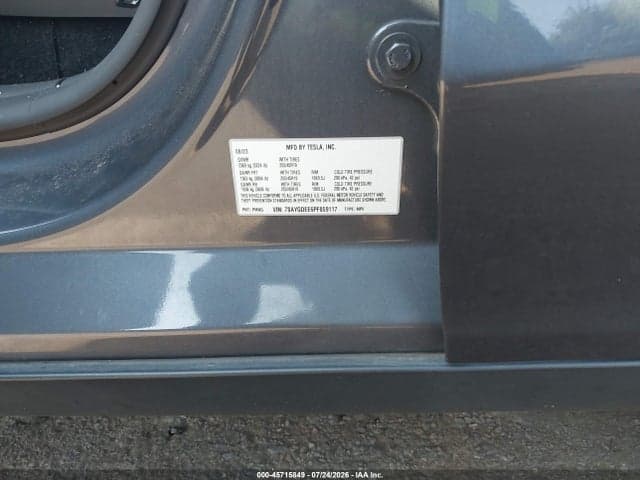 2023 TESLA MODEL Y 9