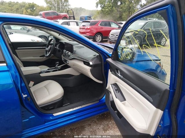 2025 NISSAN ALTIMA SL AWD 5