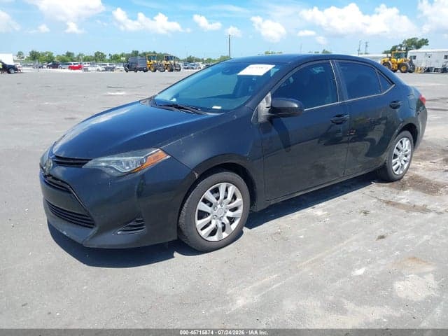 2018 TOYOTA COROLLA LE 3