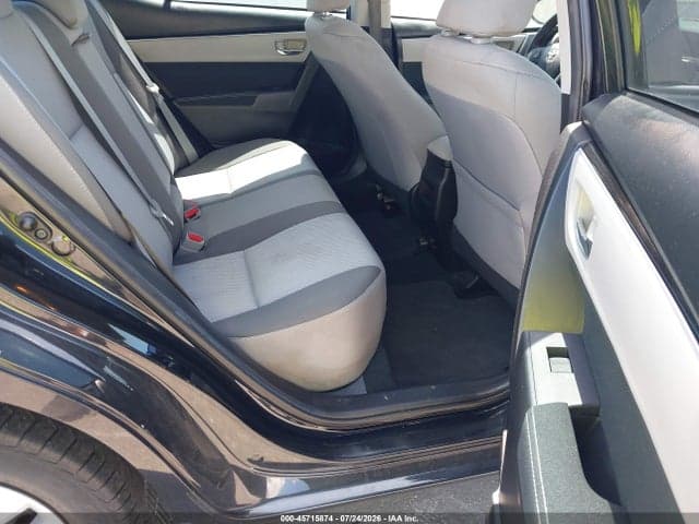 2018 TOYOTA COROLLA LE 9