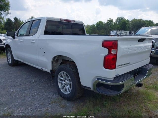 2021 CHEVROLET SILVERADO 1500 3