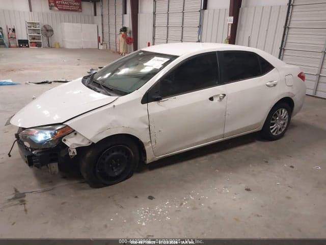 2017 TOYOTA COROLLA LE 2