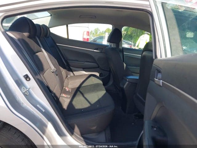 2020 HYUNDAI ELANTRA SE 8
