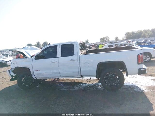 2018 GMC K1500 SLT 15