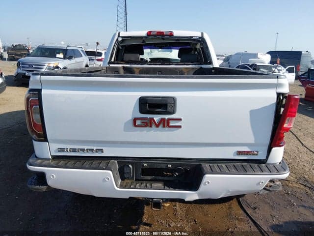 2018 GMC K1500 SLT 17