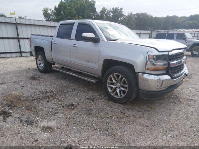 2017 CHEVROLET SILVERADO 1500 LT 1