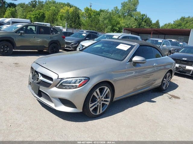 2019 MERCEDES-BENZ C 300 2