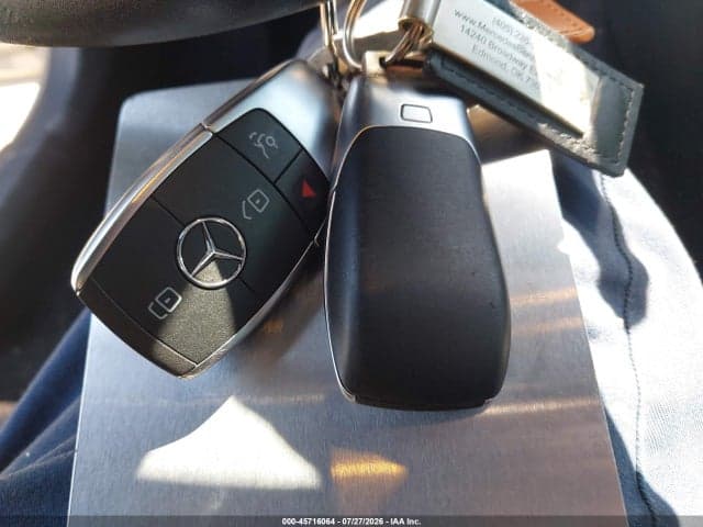 2019 MERCEDES-BENZ C 300 11