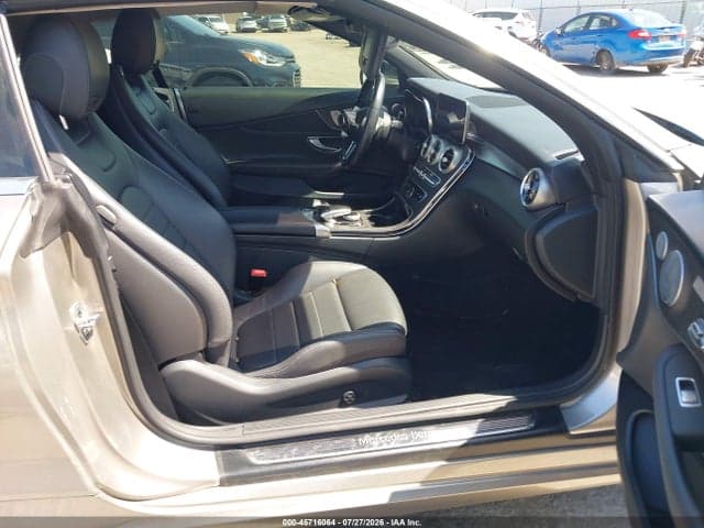 2019 MERCEDES-BENZ C 300 5