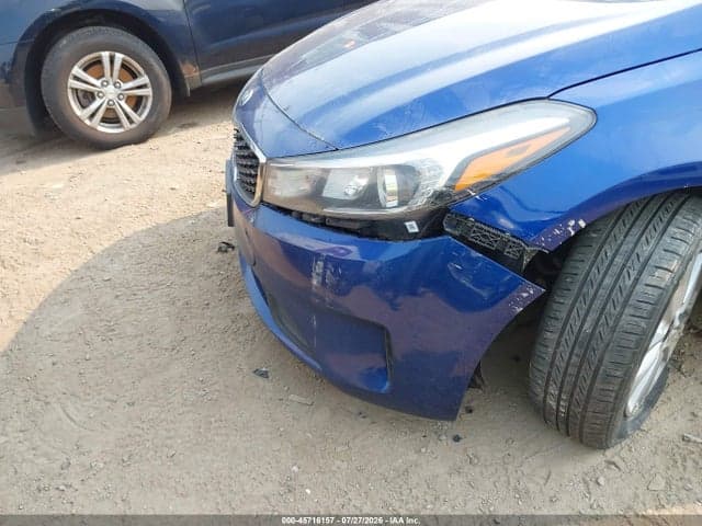 2017 KIA FORTE S 13