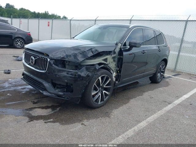 2020 VOLVO XC90 T6 MOMENTUM 7 PASSENGER 2