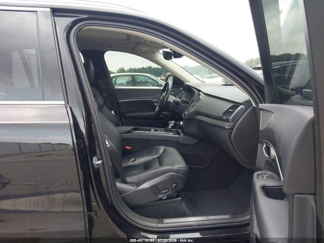 2020 VOLVO XC90 T6 MOMENTUM 7 PASSENGER 5