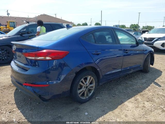 2018 HYUNDAI ELANTRA SEL 4