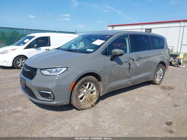 2023 CHRYSLER PACIFICA TOURING L 2