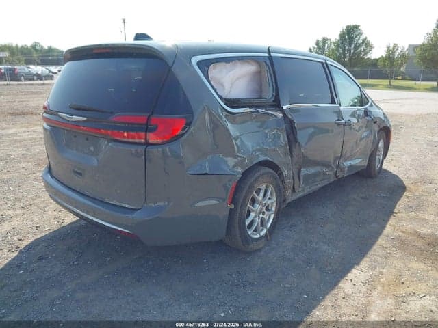 2023 CHRYSLER PACIFICA TOURING L 4