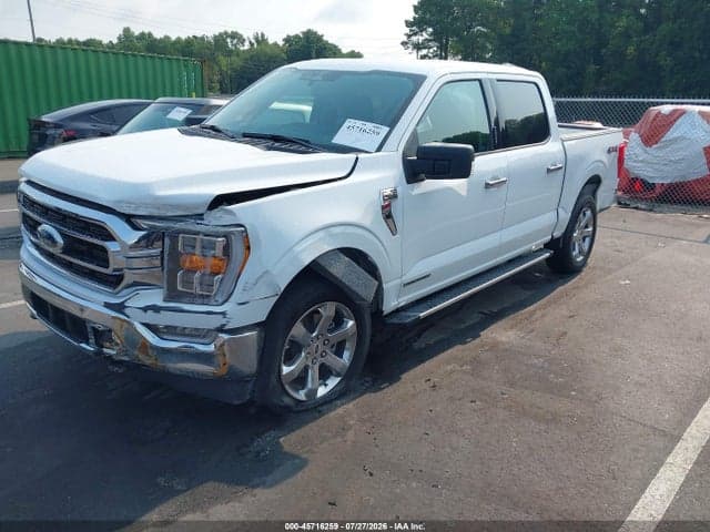 2023 FORD F-150 XLT 2