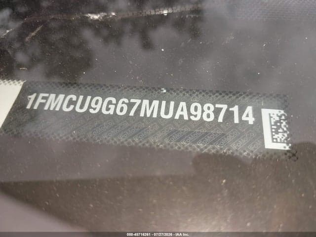 2021 FORD ESCAPE SE 9