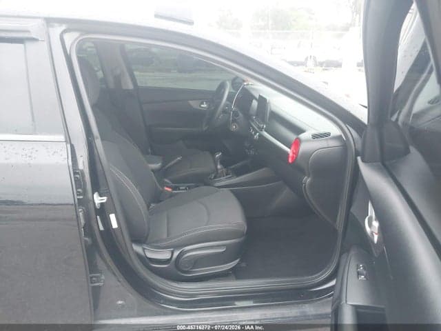 2019 KIA FORTE FE 5