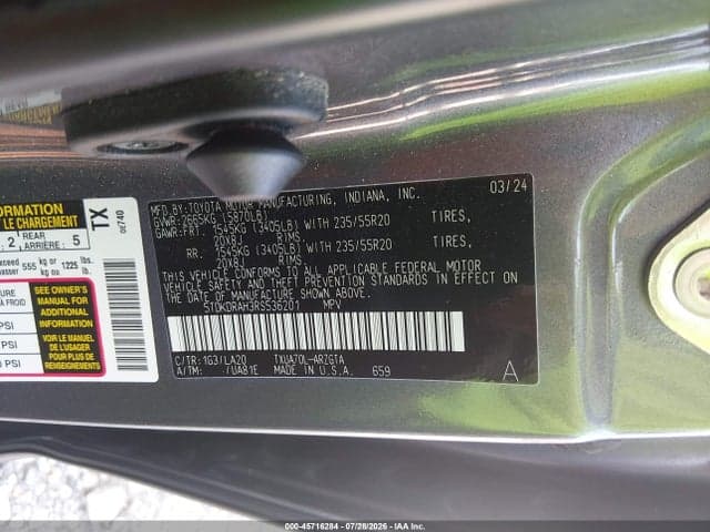 2024 TOYOTA HIGHLANDER PLATINUM 9
