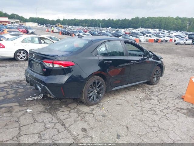 2023 TOYOTA COROLLA SE 4