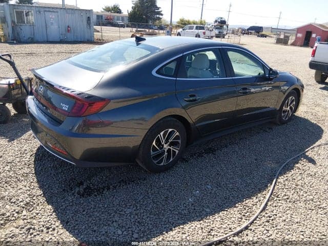 2021 HYUNDAI SONATA BLUE 4