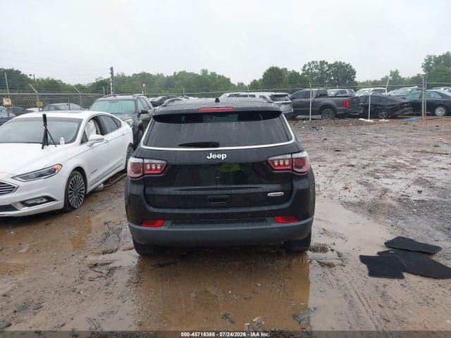 2022 JEEP COMPASS LATITUDE FWD 16