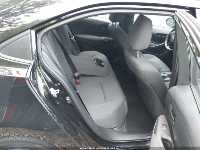 2026 TOYOTA COROLLA LE 8
