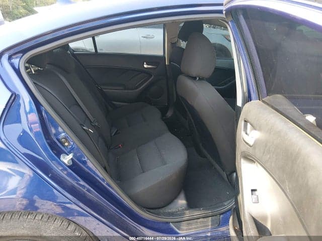 2017 KIA FORTE LX 8