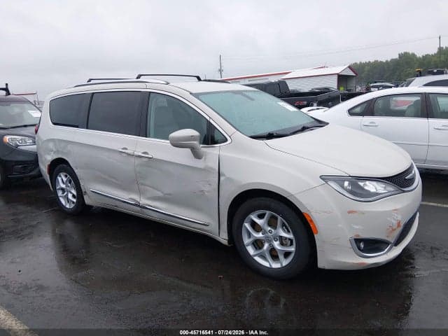 2017 CHRYSLER PACIFICA TOURING-L PLUS 1