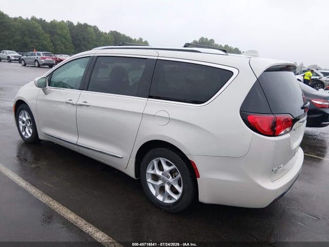 2017 CHRYSLER PACIFICA TOURING-L PLUS 3