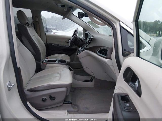2017 CHRYSLER PACIFICA TOURING-L PLUS 5