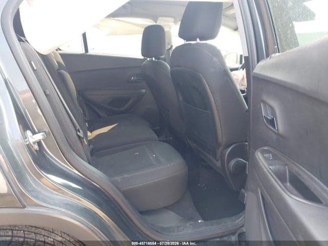 2020 CHEVROLET TRAX FWD LS 8