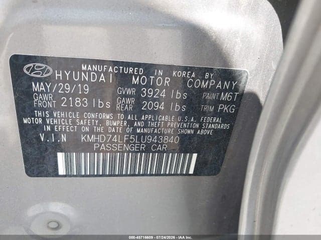 2020 HYUNDAI ELANTRA SE 9