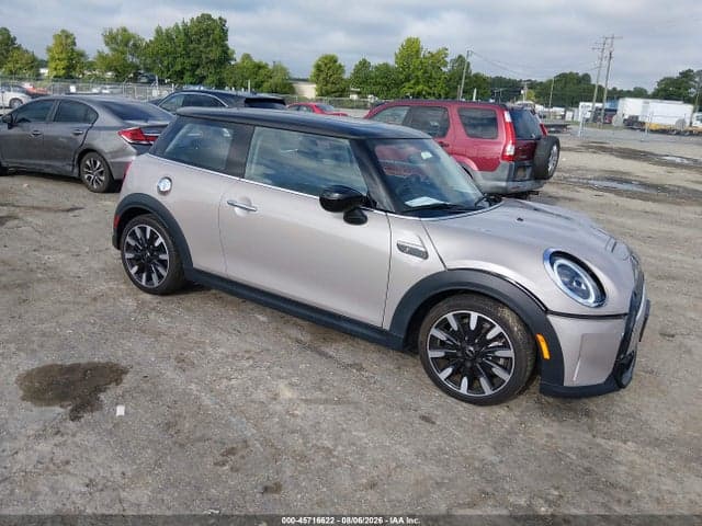 2024 MINI HARDTOP COOPER S 1