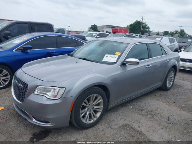 2017 CHRYSLER 300C 2