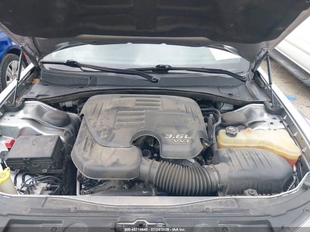 2017 CHRYSLER 300C 10