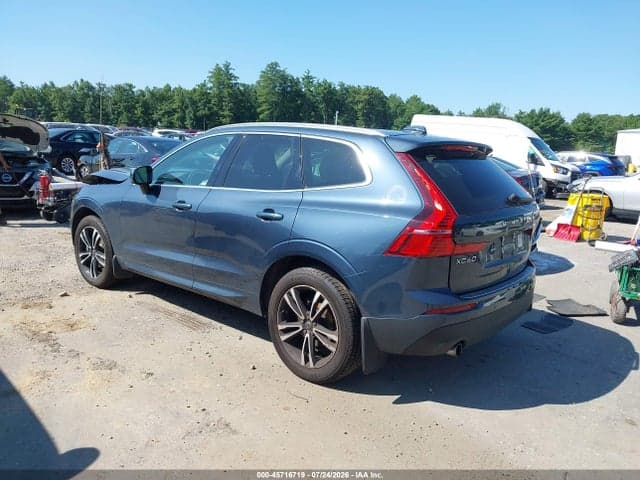 2020 VOLVO XC60 T5 MOMENTUM 3