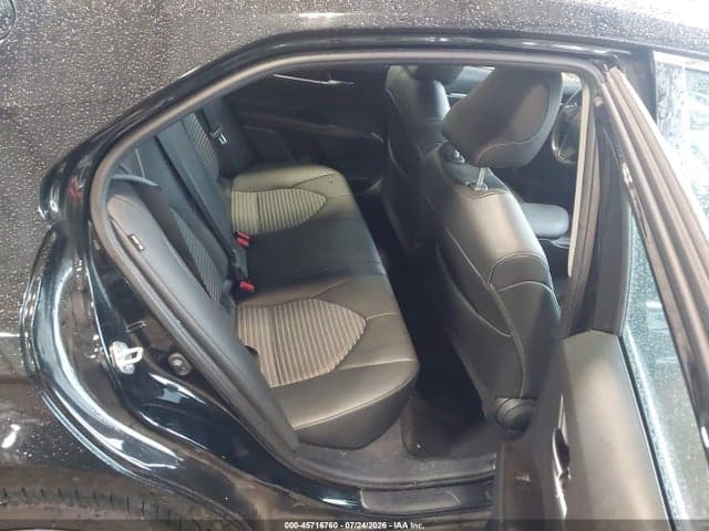 2024 TOYOTA CAMRY SE 8