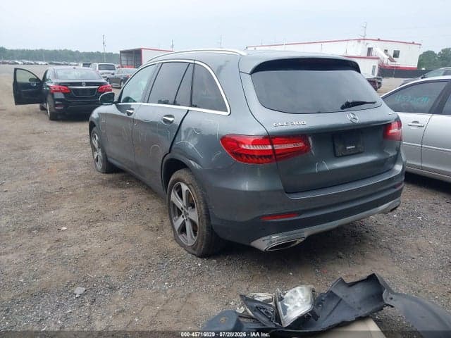 2019 MERCEDES-BENZ GLC 300 4MATIC 3