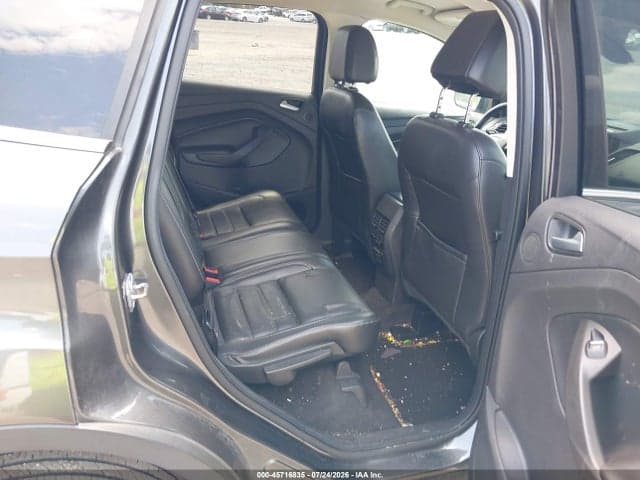2017 FORD ESCAPE TITANIUM 8