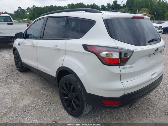 2017 FORD ESCAPE SE 3