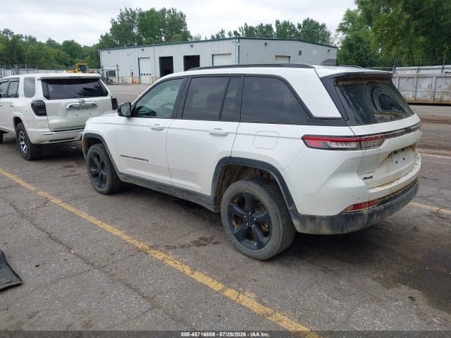 2023 JEEP GRAND CHEROKEE ALTITUDE 4X4 3