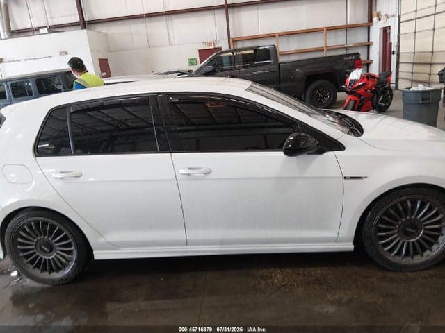 2017 VOLKSWAGEN GOLF R 4-DOOR W/DCC NAVIGATION 13