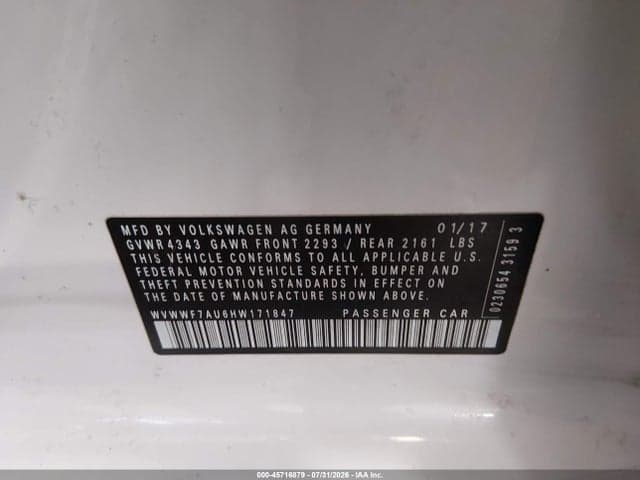 2017 VOLKSWAGEN GOLF R 4-DOOR W/DCC NAVIGATION 9