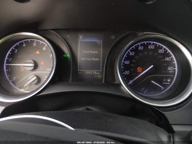 2018 TOYOTA CAMRY SE 7