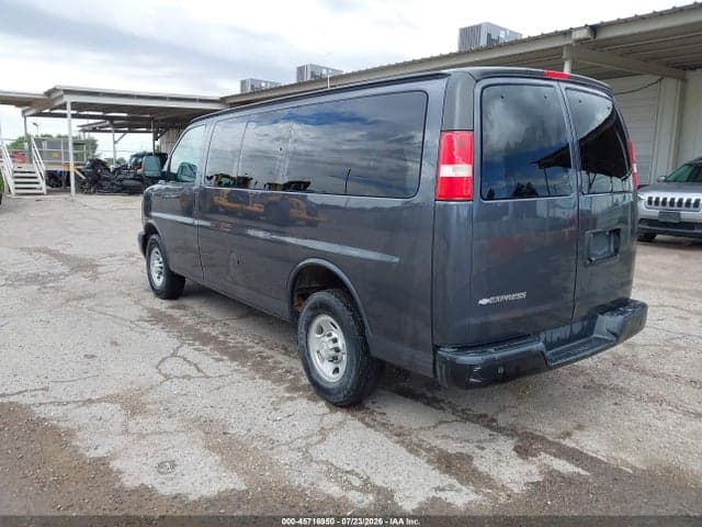 2017 CHEVROLET EXPRESS 2500 LS 3