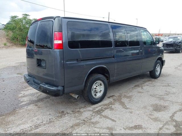 2017 CHEVROLET EXPRESS 2500 LS 4